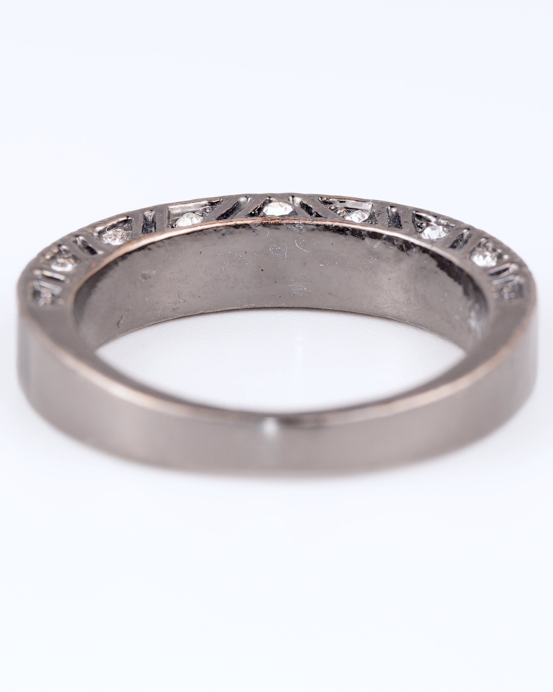 Vintage Bandring im Art-Déco-Stil mit funkelndem Prinzessschliff