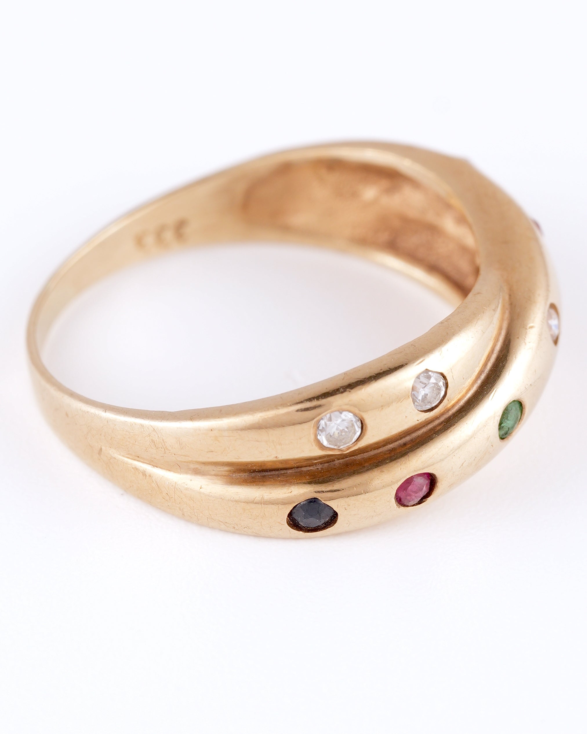Verspielter Vintage-Ring im Crossover-Design mit bunten Edelstein-Akzenten