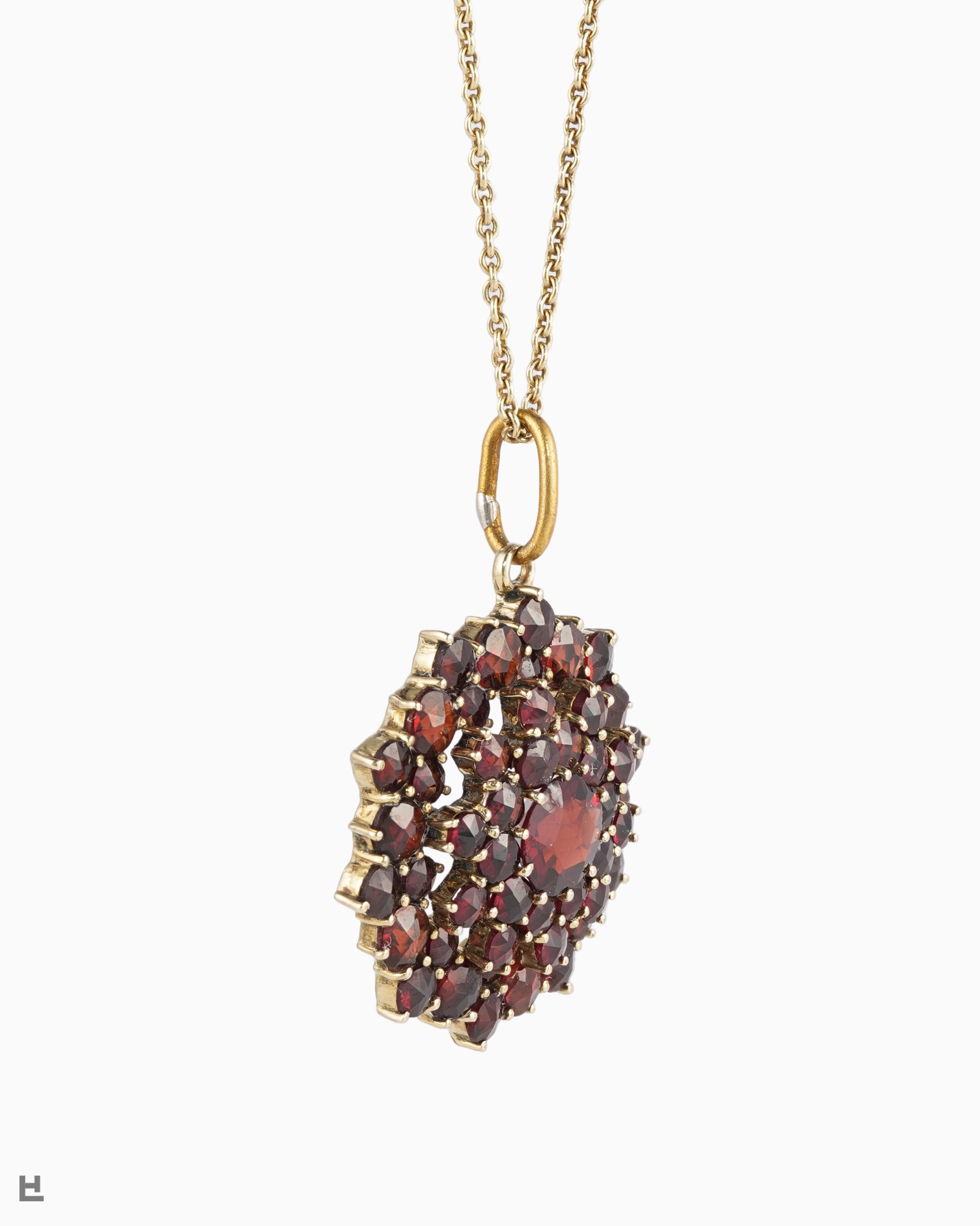 Collar Antiguo de Roseta con Granates Bohemios Rojo Profundo