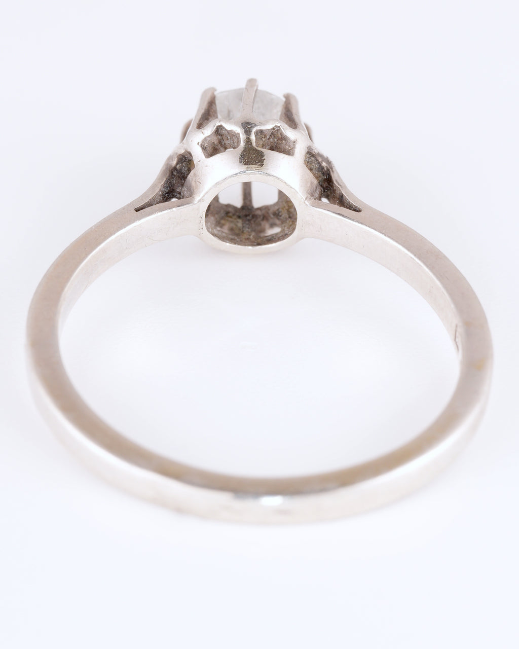 Classic Solitaire Ring with Radiant Clear Stone