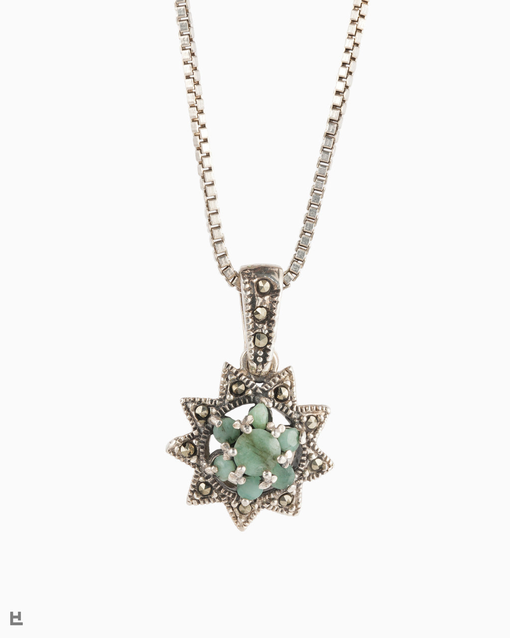 Collana Vintage con Rosetta Floreale a Stella e Smeraldo