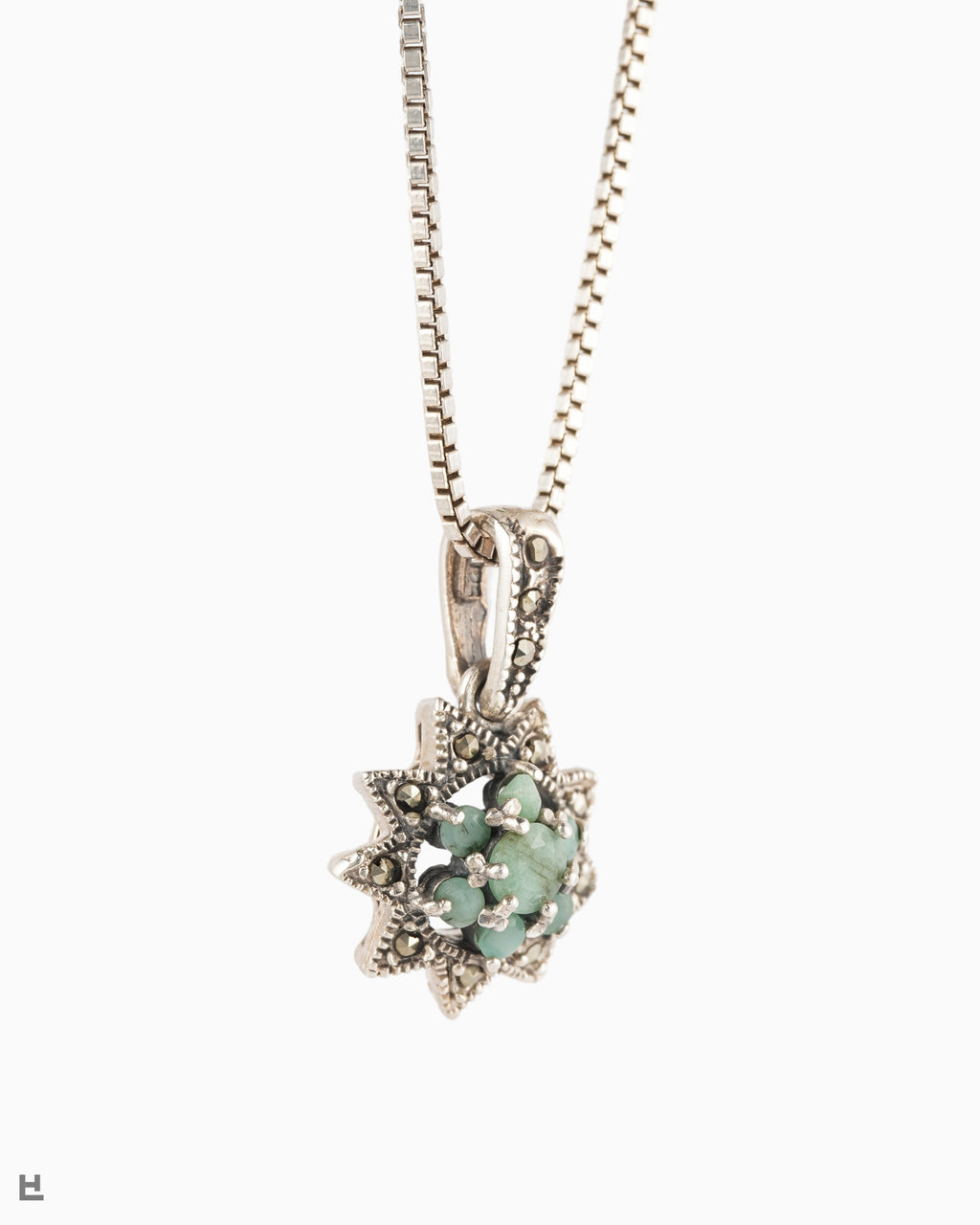 Collana Vintage con Rosetta Floreale a Stella e Smeraldo