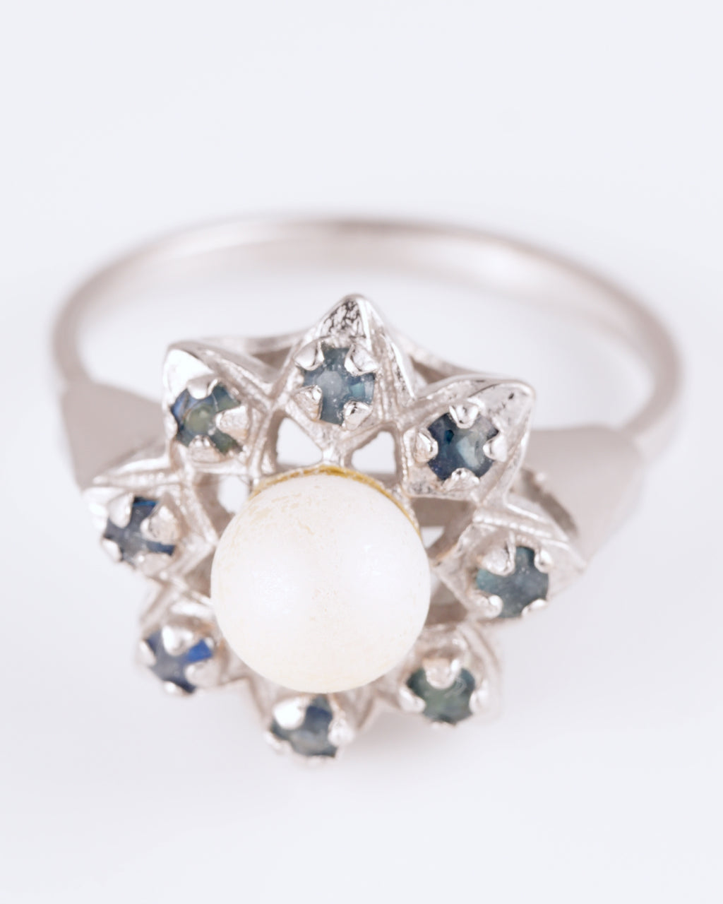 Classic Silver Pearl Ring with Blue Sapphires in Star Setting