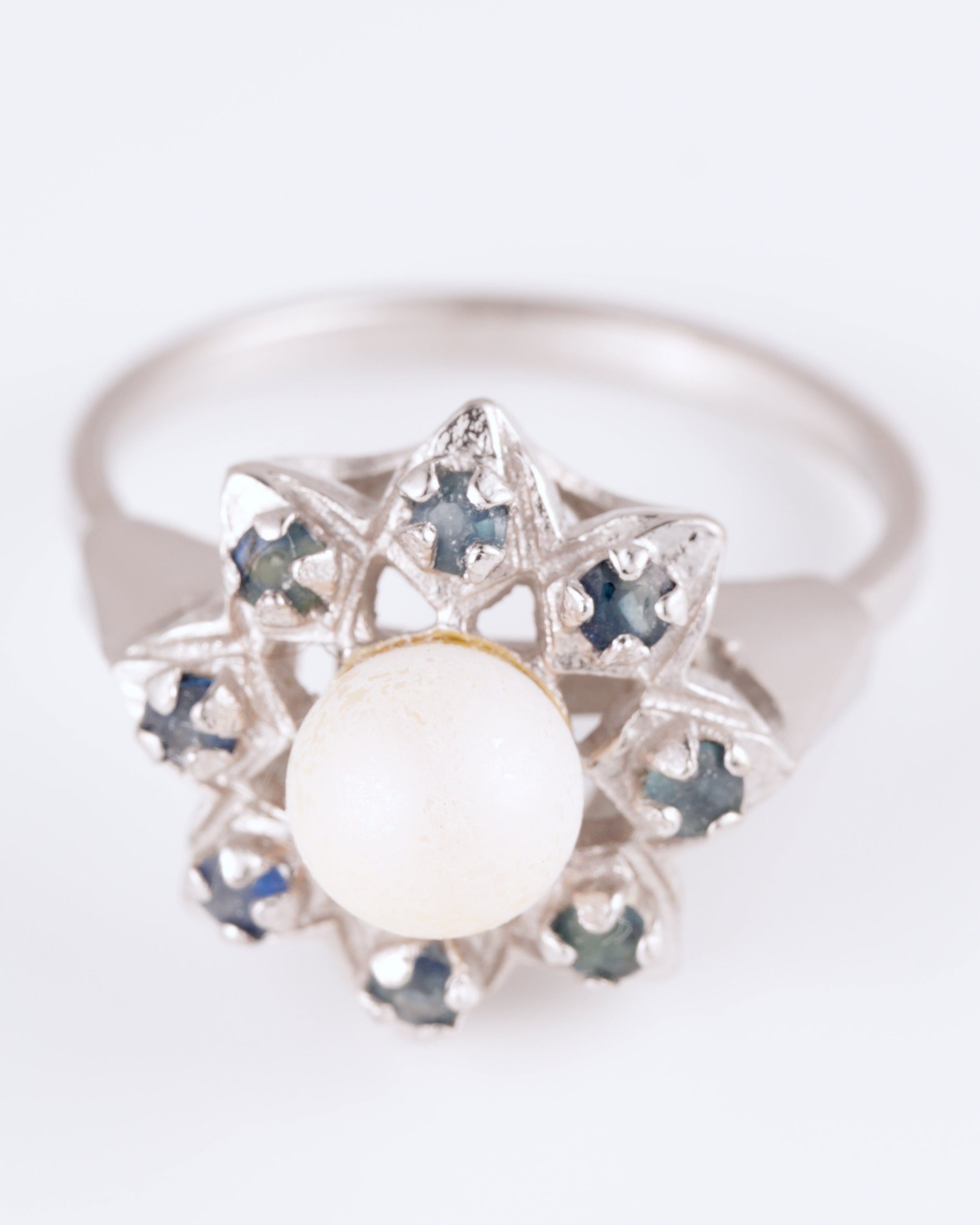 Classic Silver Pearl Ring with Blue Sapphires in Star Setting