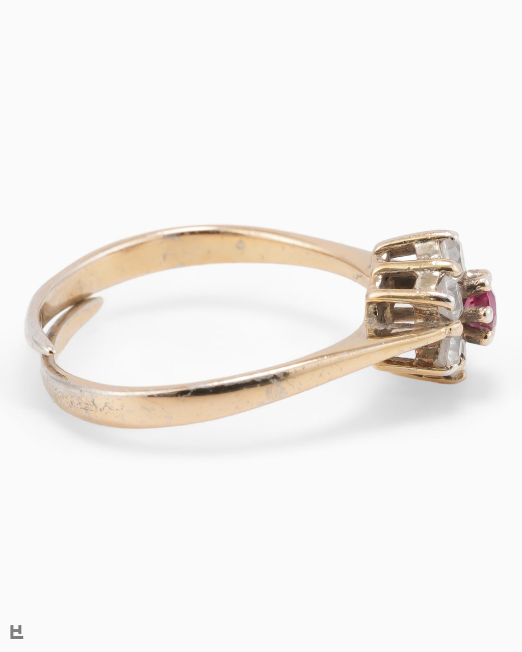 Vintage Flower Ring with a Ruby-Red Heart on an Open Shank