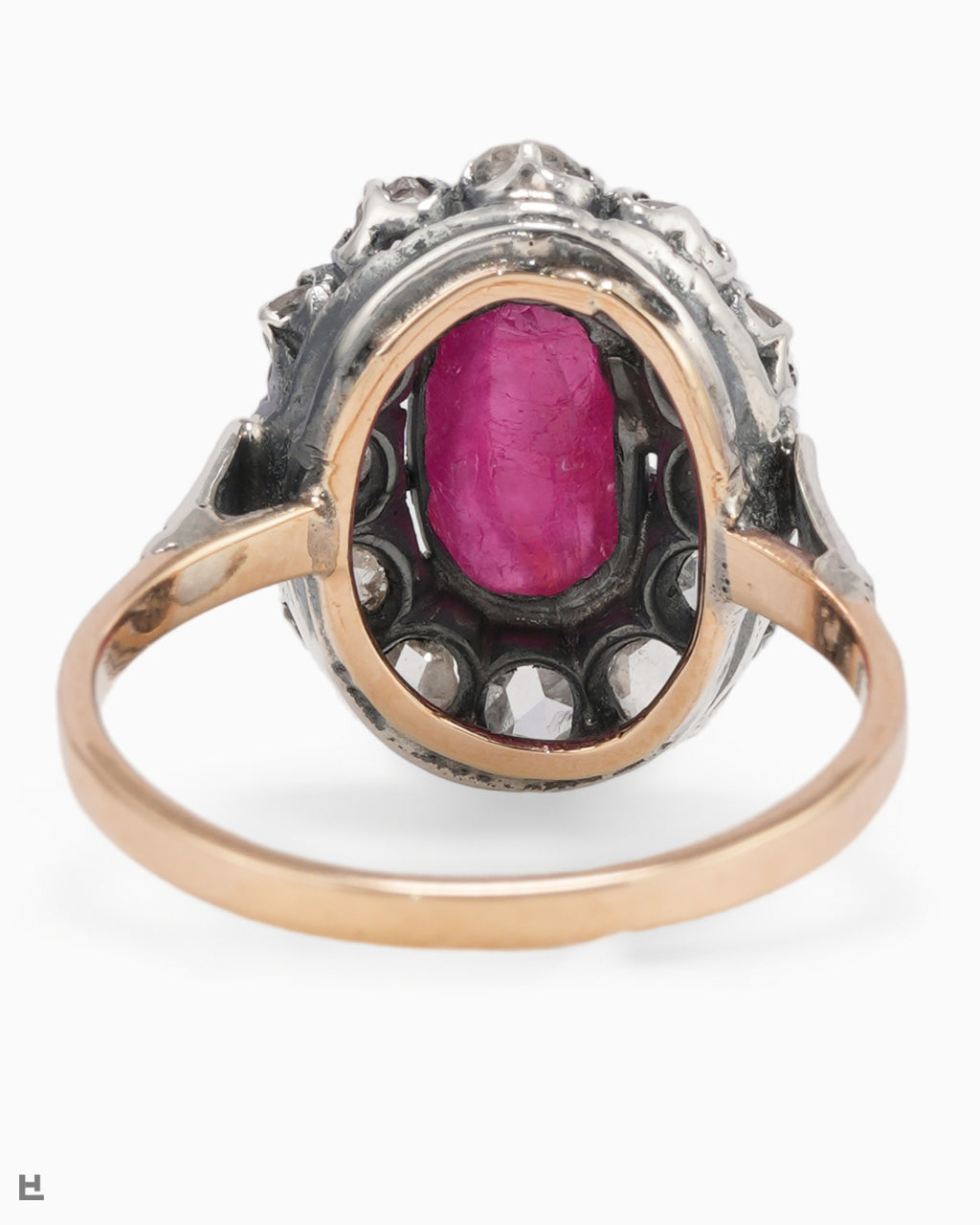 Victorian Ring with a Ruby Cabochon in a Wreath of Rose-Cut Diamonds
