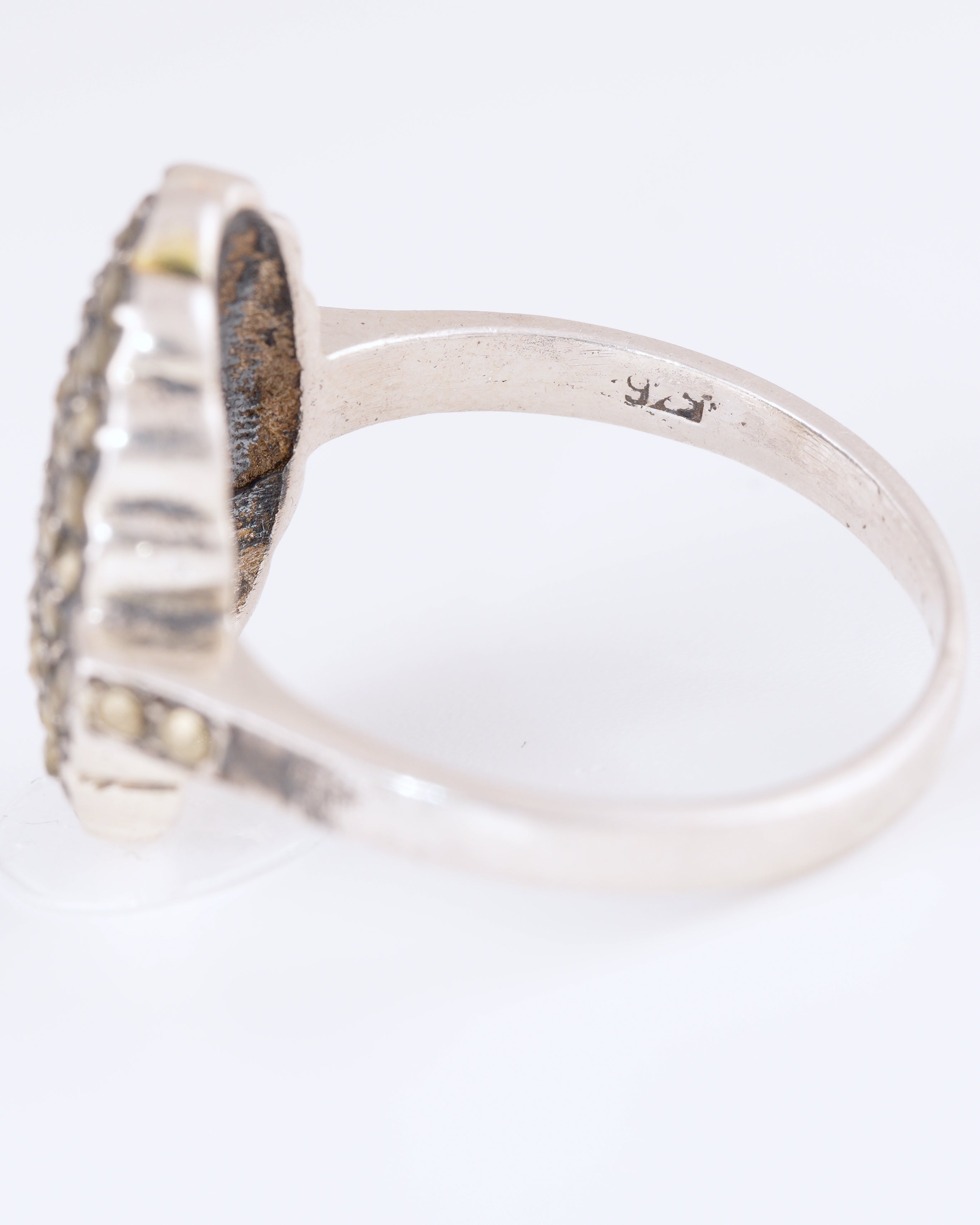 Markanter Vintage Statement-Ring aus Silber mit funkelndem Markasit-Besatz