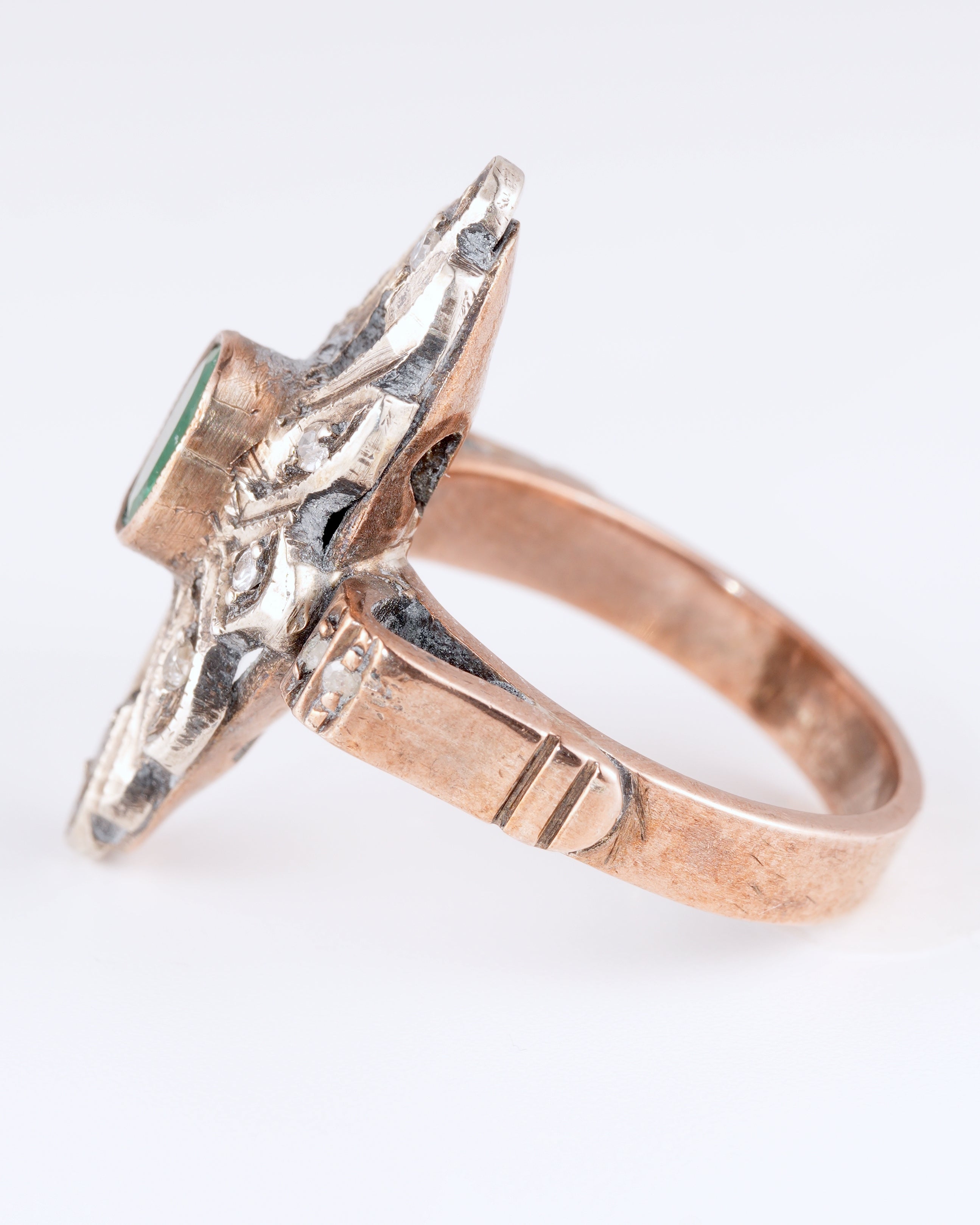Antiker Edwardian Statement-Ring mit Smaragd und Diamanten