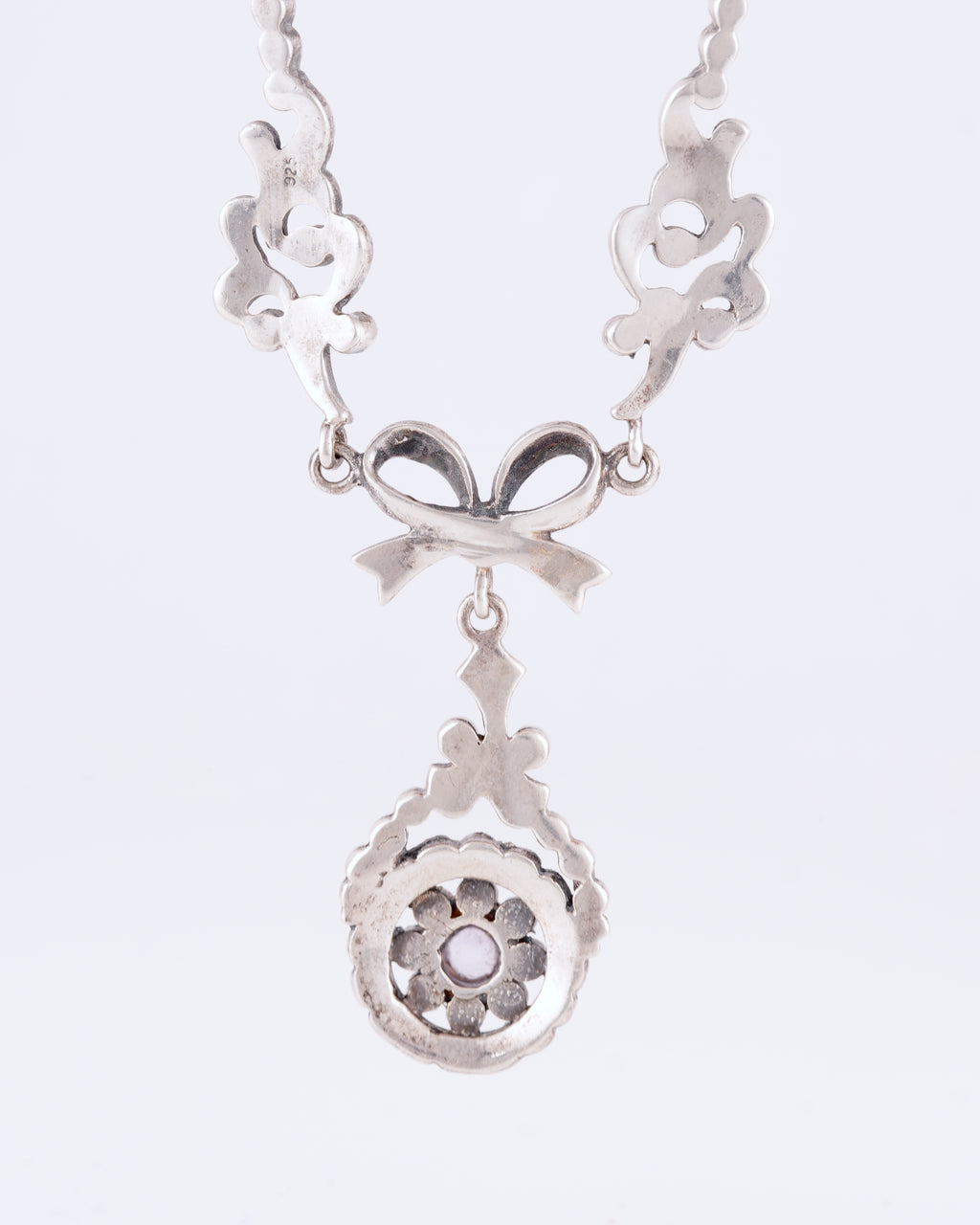 Enchanting Necklace in a Romantic Vintage Style with Floral Elements