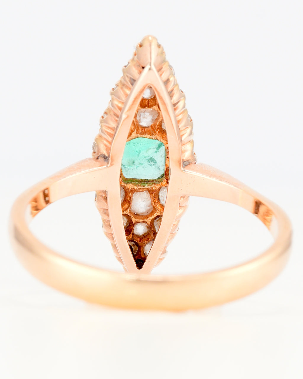 Exquise Bague Navette en Or Jaune 18K avec Émeraude et Diamants Taille Ancienne