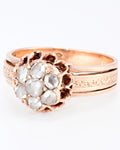 Exquisiter und musealer historischer Ring im floralen und antiken Design